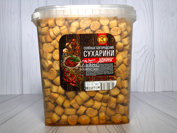 Сухарики с аджикой в Кисловодске