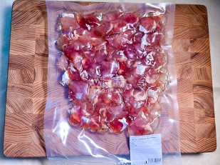 Рыба горячего копчения: Щечки судака вяленые (500 гр)