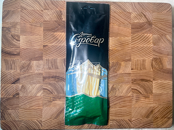 Сыр 60 гр ГОРНЫЙ СЫРОВАР (Нити копчёные) в Кисловодске